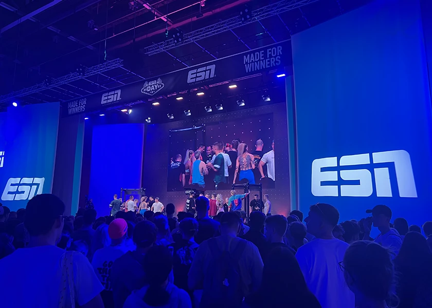 Bild der Website Boxautomat-Mieten.com 